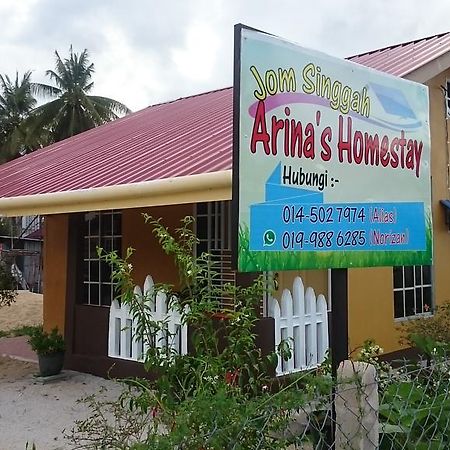 Arina'S Homestay Кампунґ-Куала-Бесут Екстер'єр фото